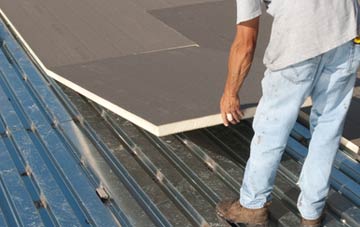 benefits of insulating Bradshaw flat roofing